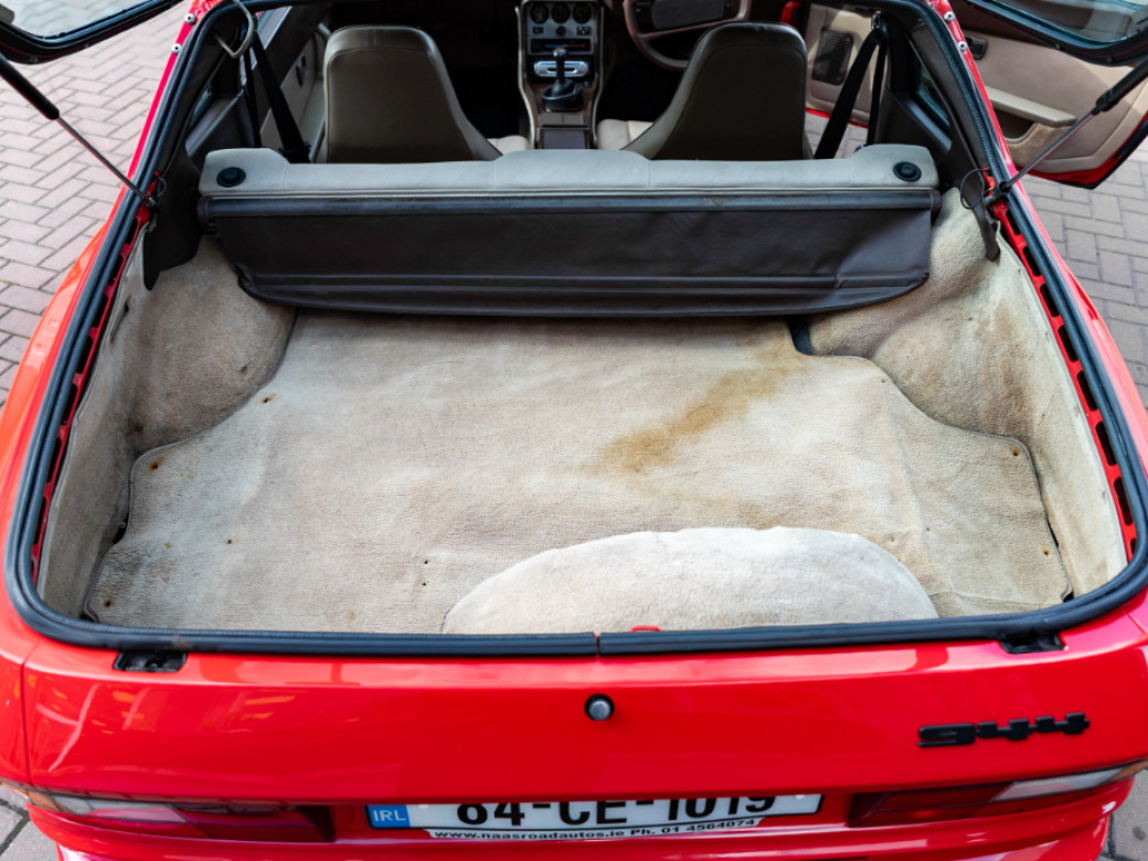 1984 Porsche 944