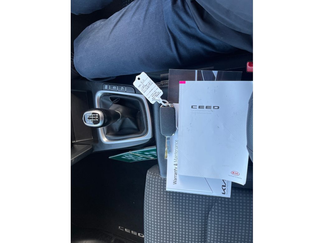2022 Kia Ceed