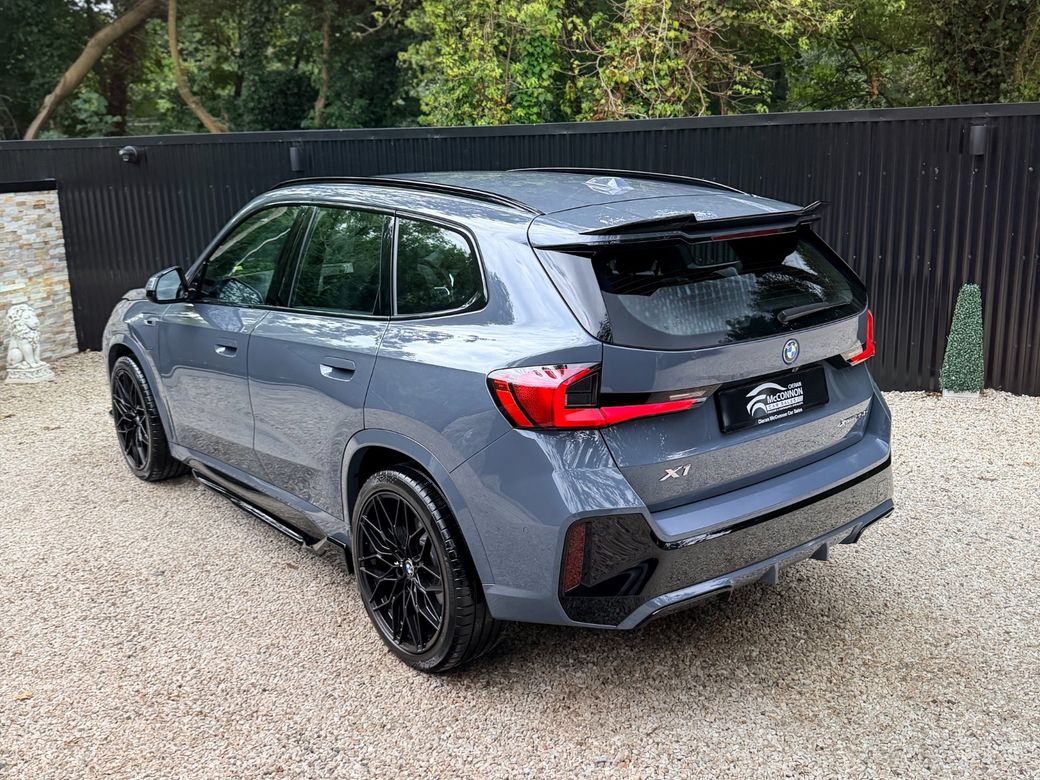 2023 BMW X1