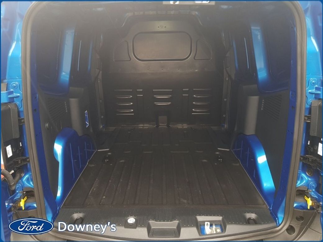 2024 Ford Transit Courier