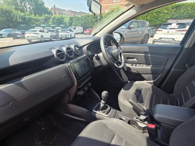 2023 Dacia Duster