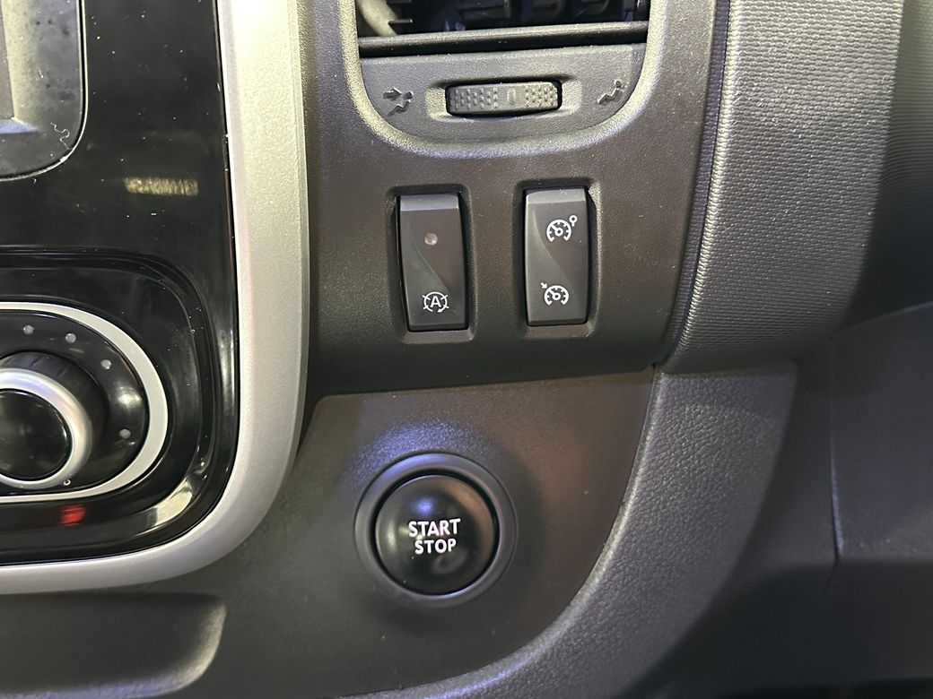 2020 Renault Trafic