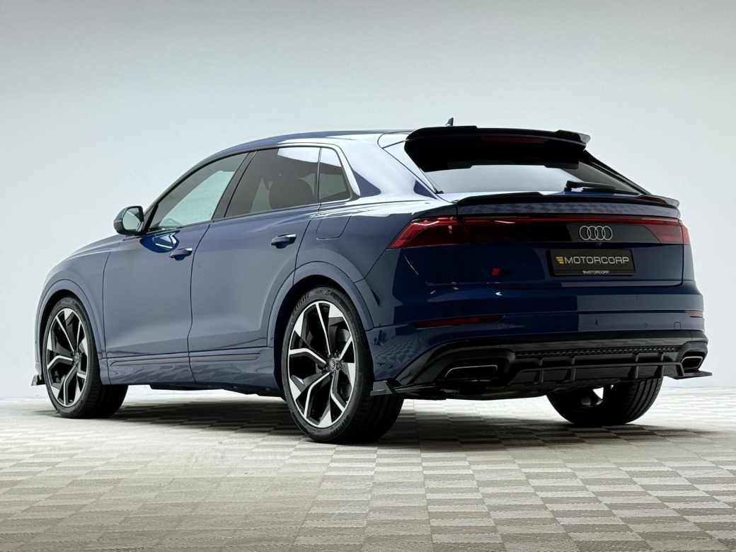 2025 Audi Q8