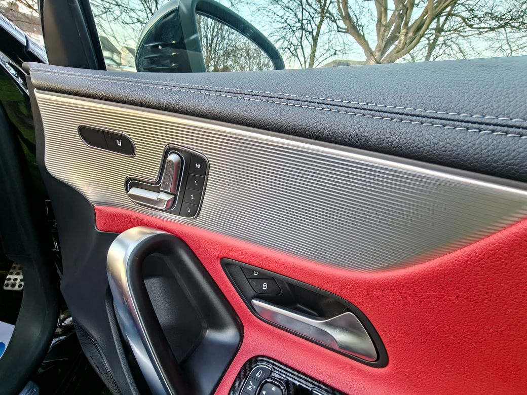 2020 Mercedes-Benz A 180