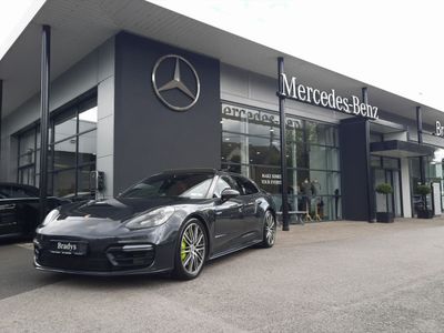 2020 Porsche Panamera