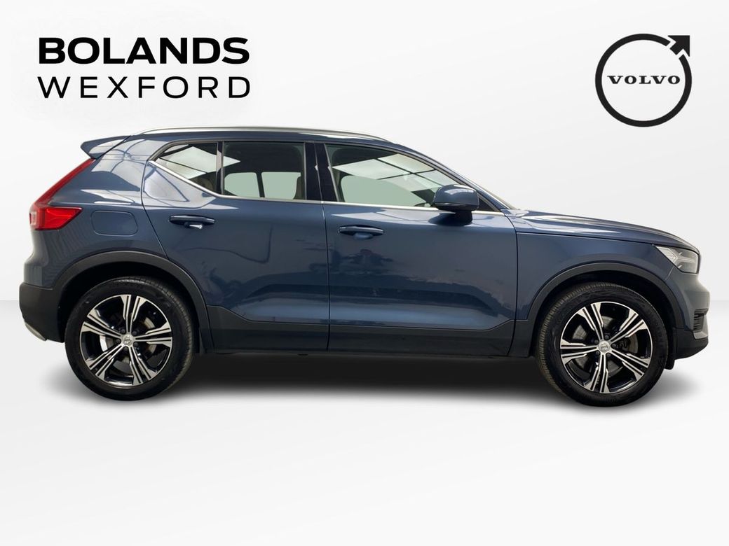 2021 Volvo XC40