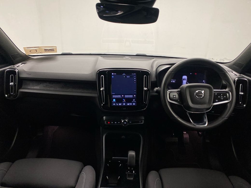 2024 Volvo XC40