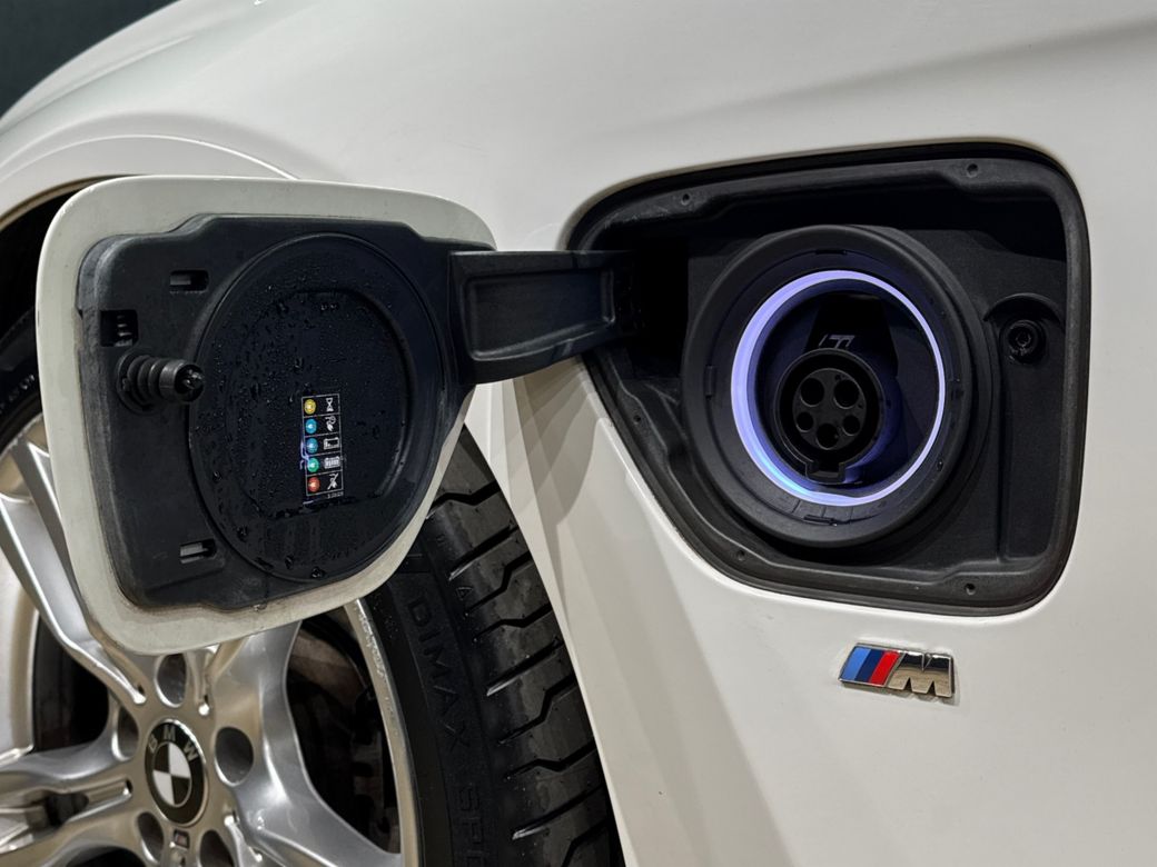 2017 BMW 330
