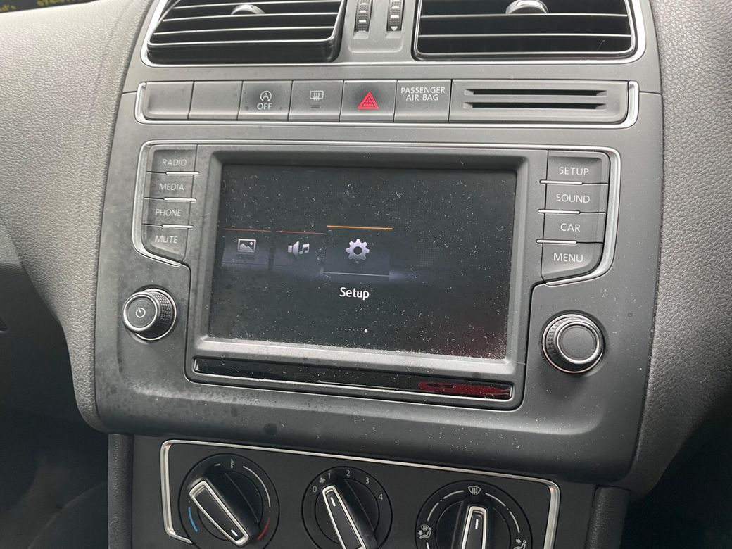 2015 Volkswagen Polo