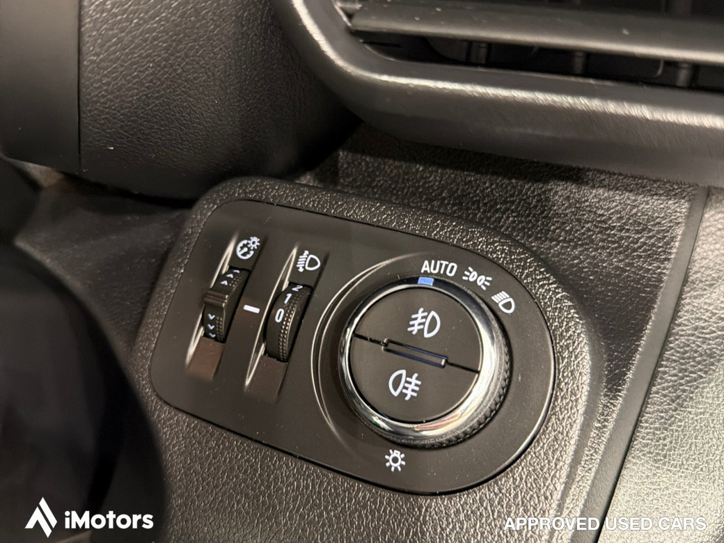 2022 Vauxhall Combo