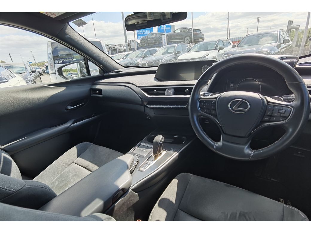 2023 Lexus UX 300e