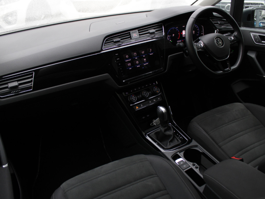 2021 Volkswagen Touran