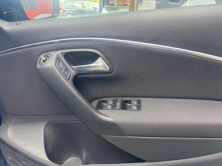 2018 Volkswagen Polo