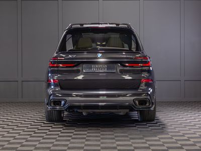2022 BMW X7