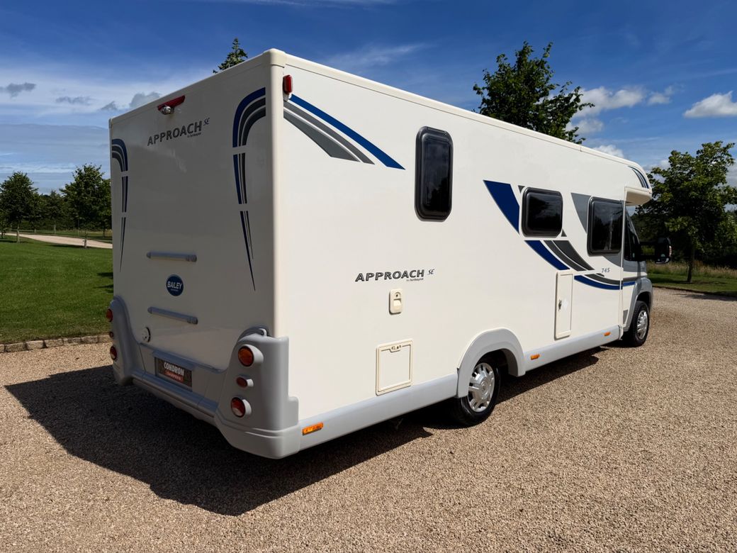 2013 BAILEY  APPROACH 745 LOW PROFILE R.H.D 