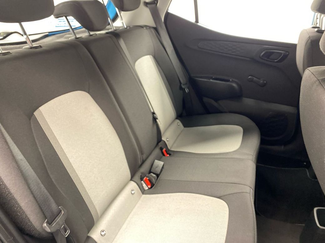 2021 Hyundai i10