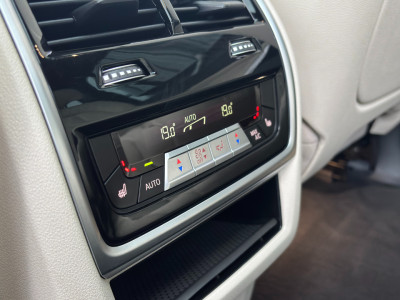 2021 BMW X7
