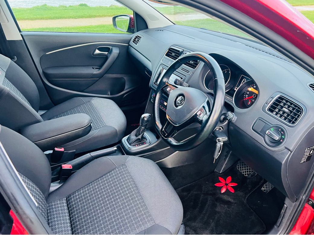 2017 Volkswagen Polo