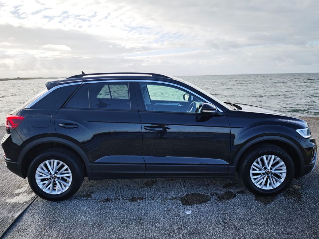 2023 Volkswagen T-Roc