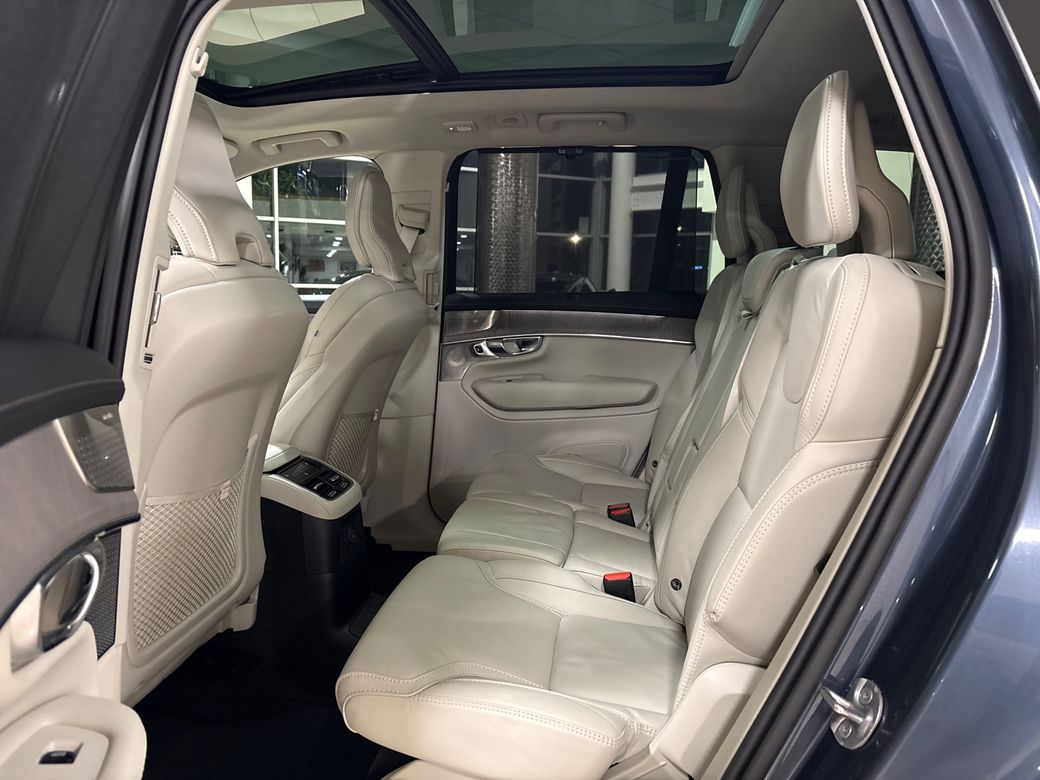 2025 Volvo XC90