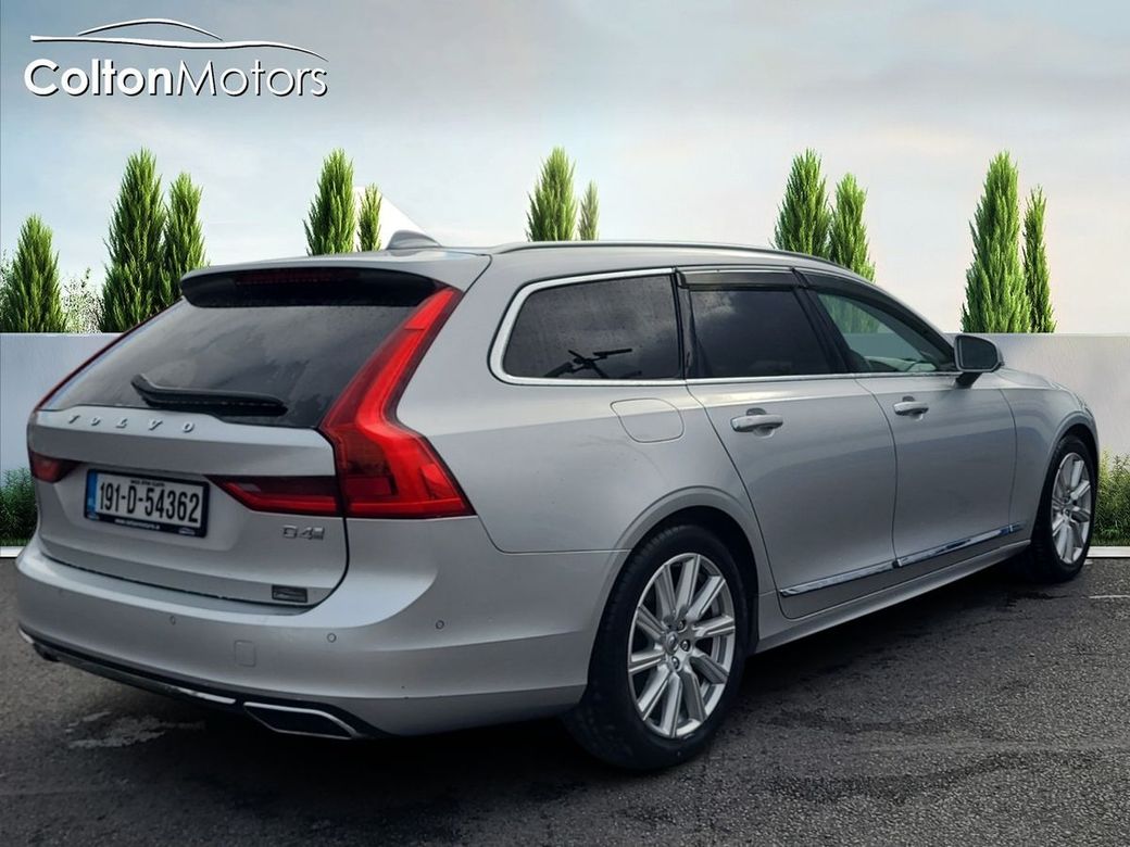 2019 Volvo V90
