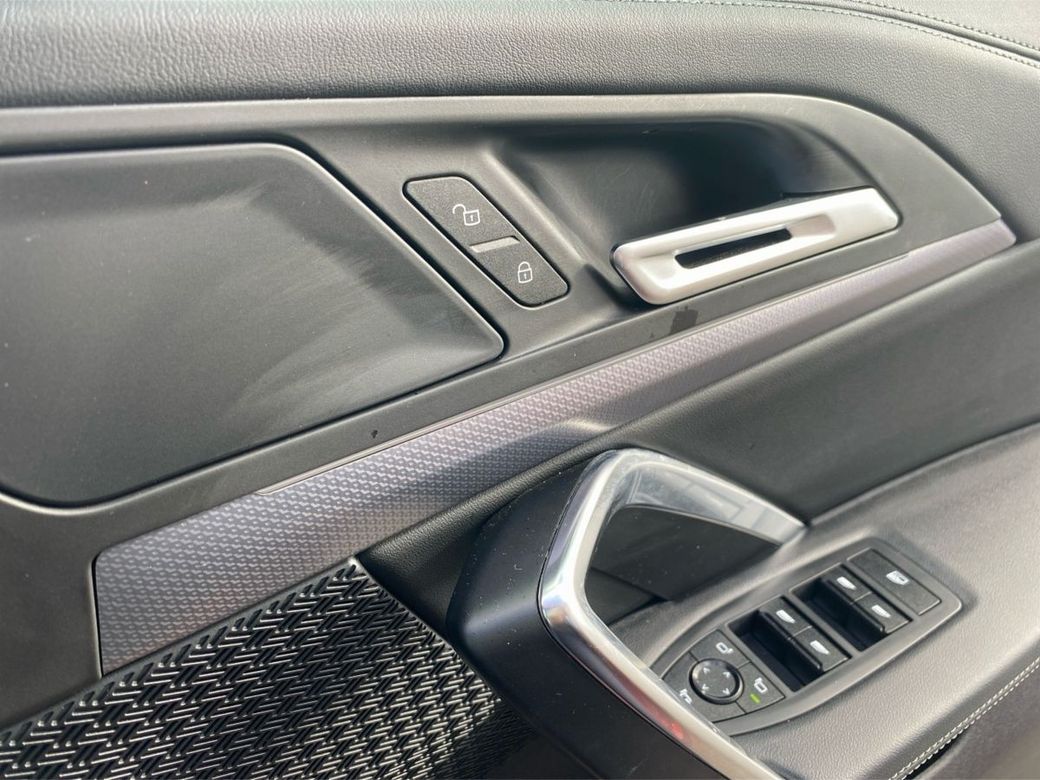 2026 BMW iX1