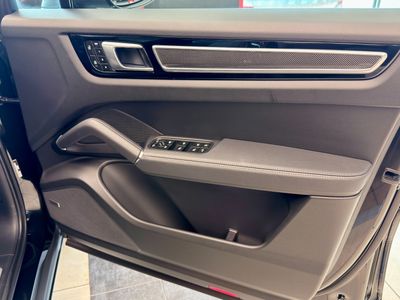 2023 Porsche Cayenne