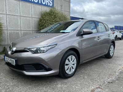 2015 Toyota Auris
