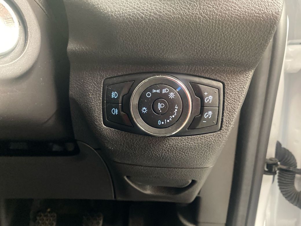 2023 Ford Transit Courier