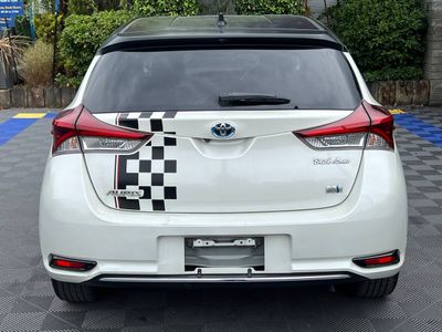 2017 Toyota Auris