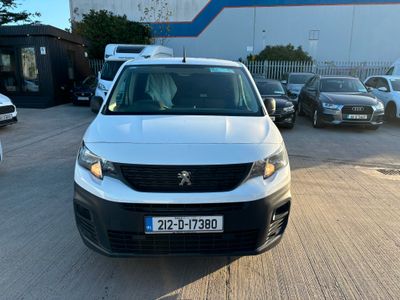 2021 Peugeot Partner