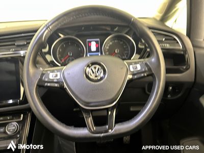 2018 Volkswagen Touran