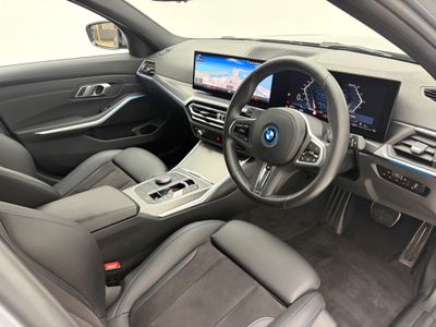 2022 BMW 3 Series