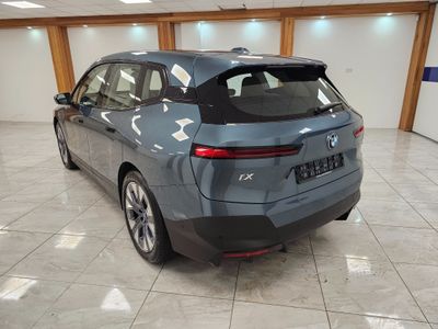 2024 BMW iX