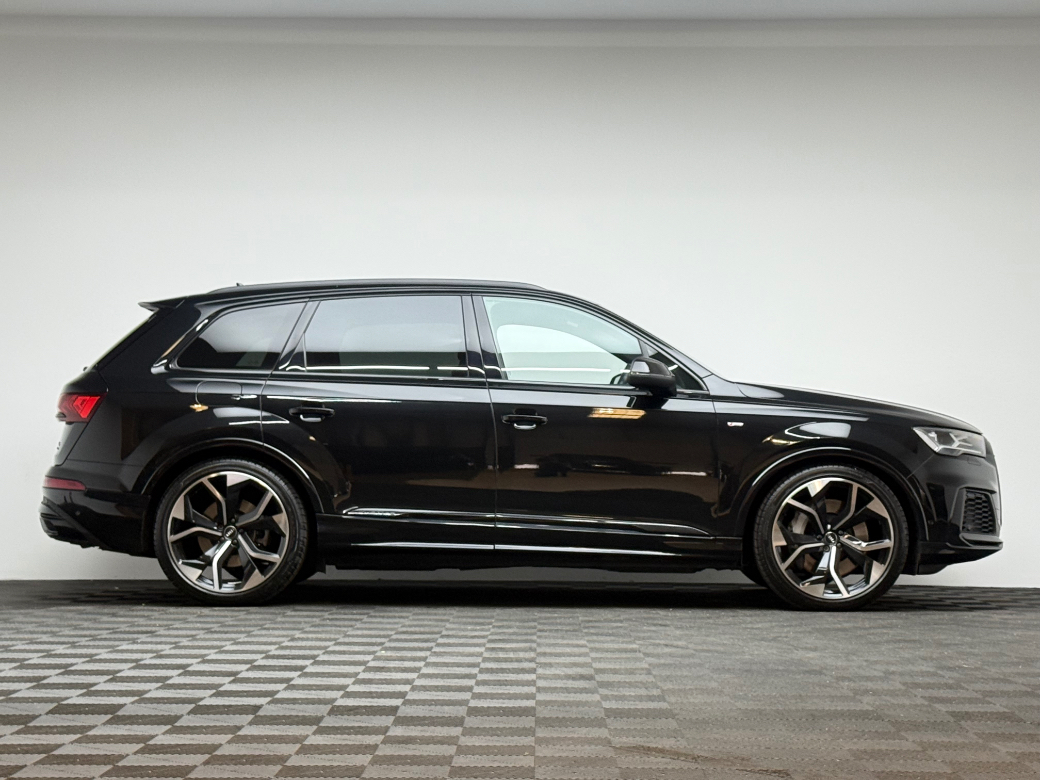 2023 Audi Q7