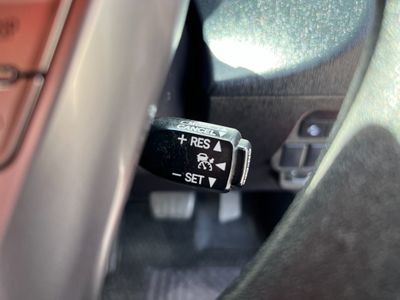 2016 Toyota Prius Alpha