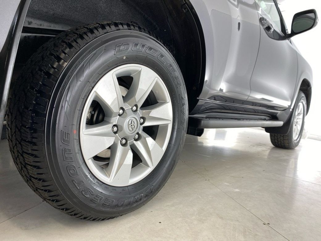 2023 Toyota Landcruiser