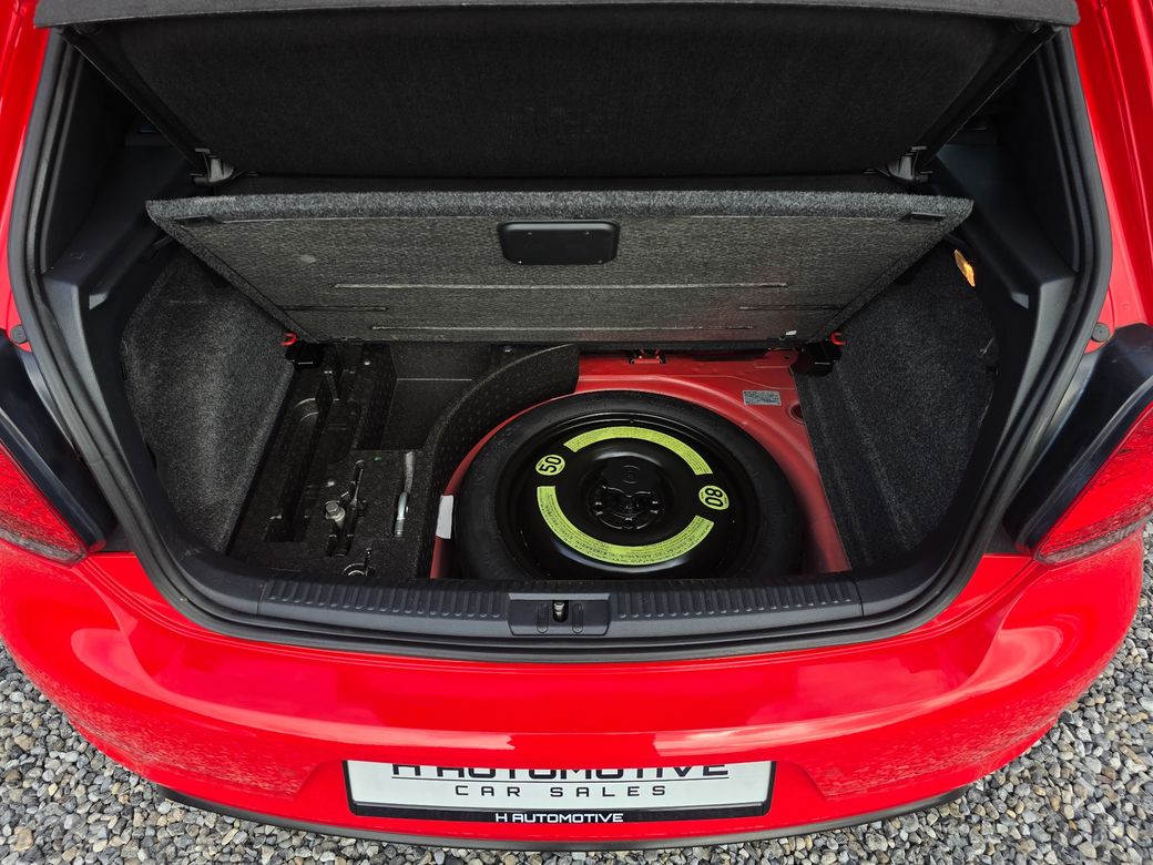 2012 Volkswagen Polo