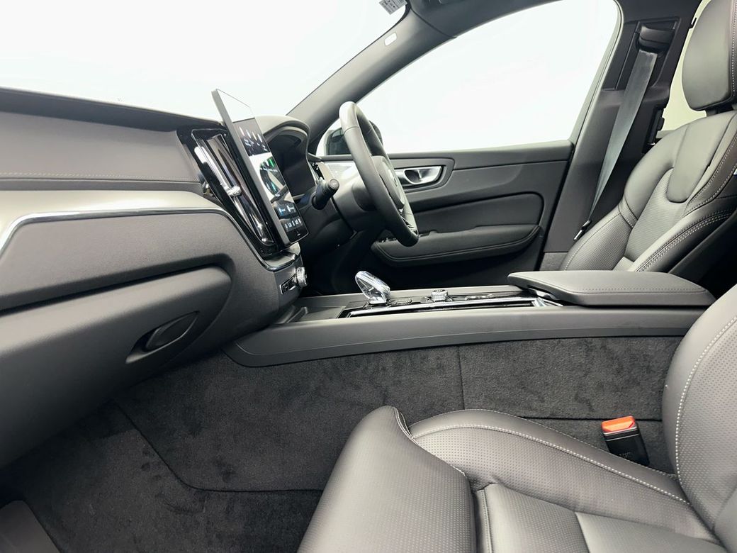 2025 Volvo XC60