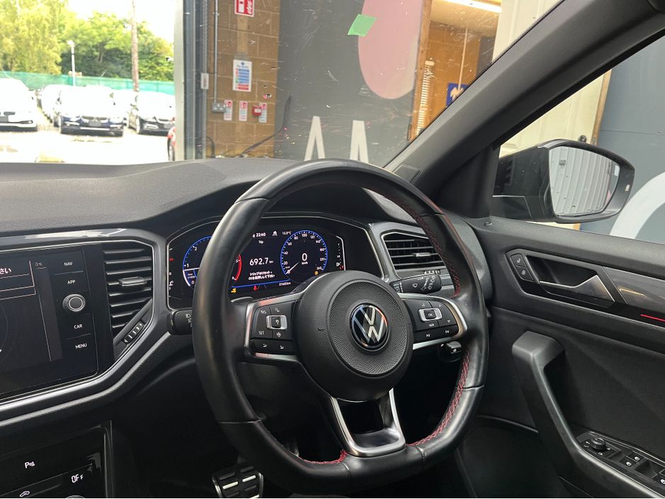 2021 Volkswagen T-Roc