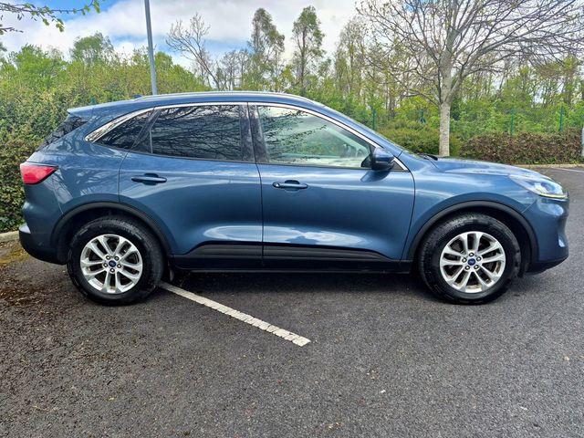 2022 Ford Kuga