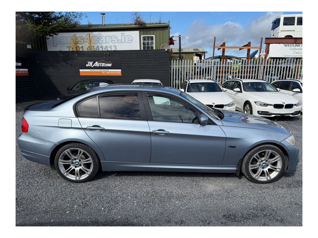 2011 BMW 3 Series