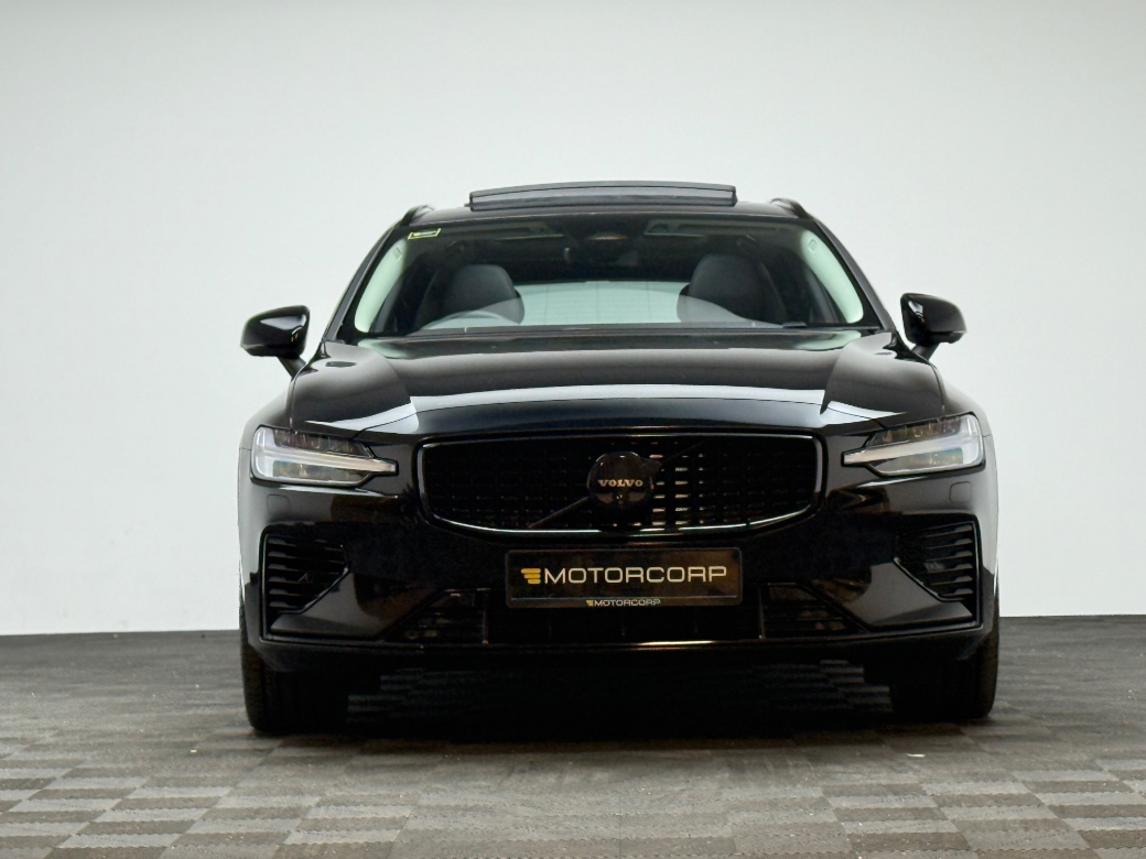 2025 Volvo V60