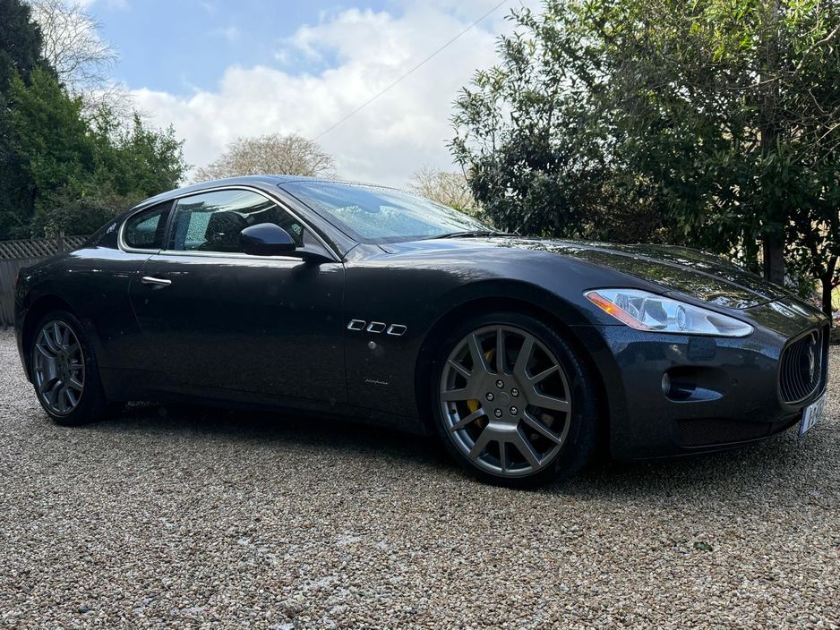 2011 Maserati Gran Turismo