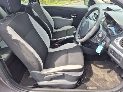 2012 Renault Clio