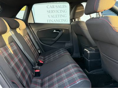 2015 Volkswagen Polo