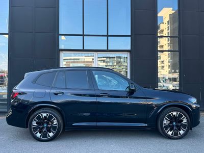 2022 BMW iX3