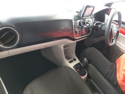 2018 Volkswagen up!