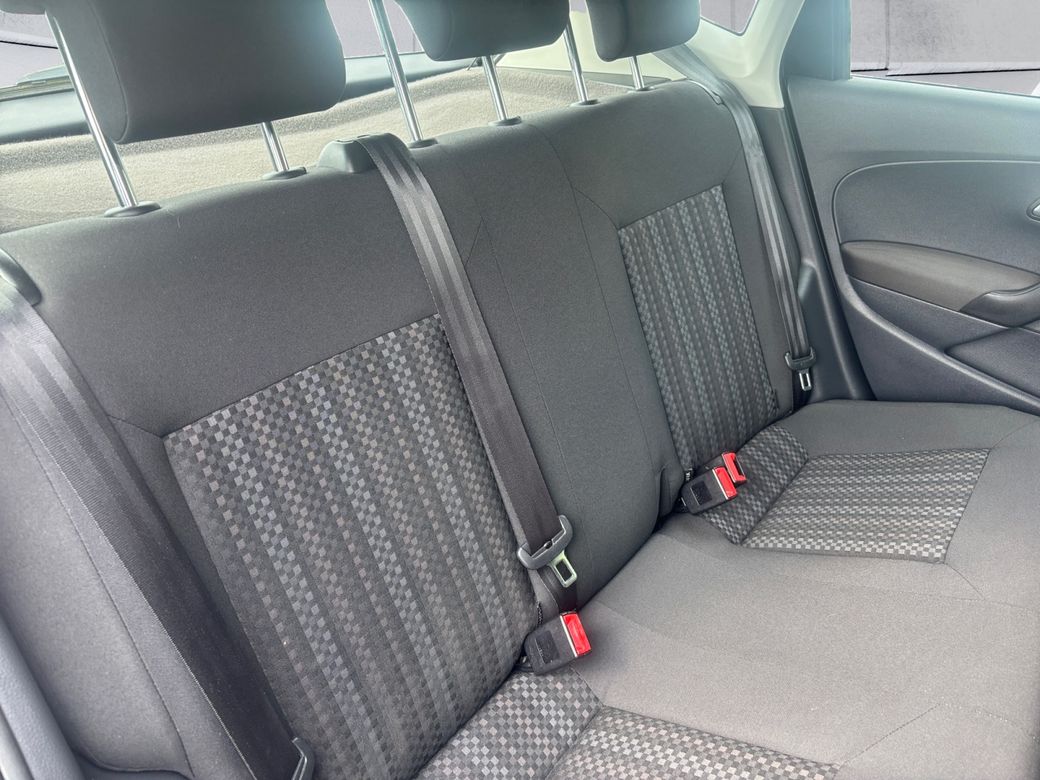 2016 Volkswagen Polo