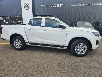 2025 Isuzu D-MAX